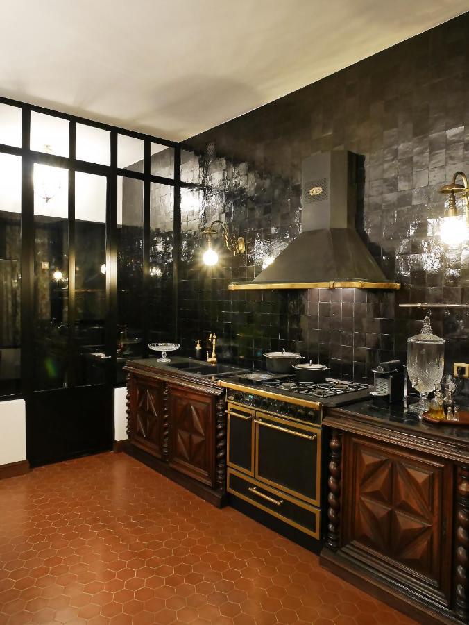 L'Heure Bleue - Charme Et Histoire Au Coeur D'Avignon Apartamento Exterior foto