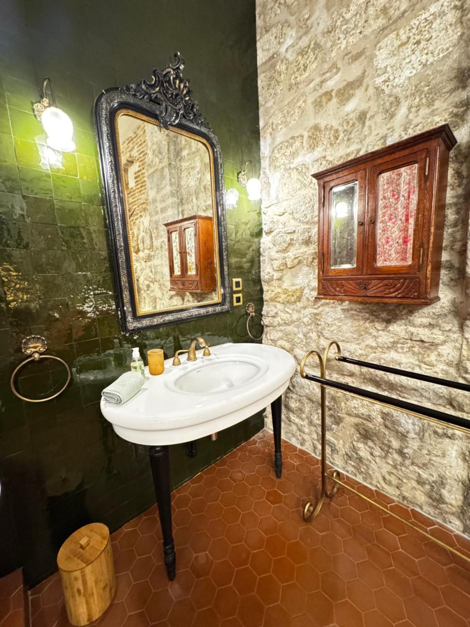 L'Heure Bleue - Charme Et Histoire Au Coeur D'Avignon Apartamento Exterior foto
