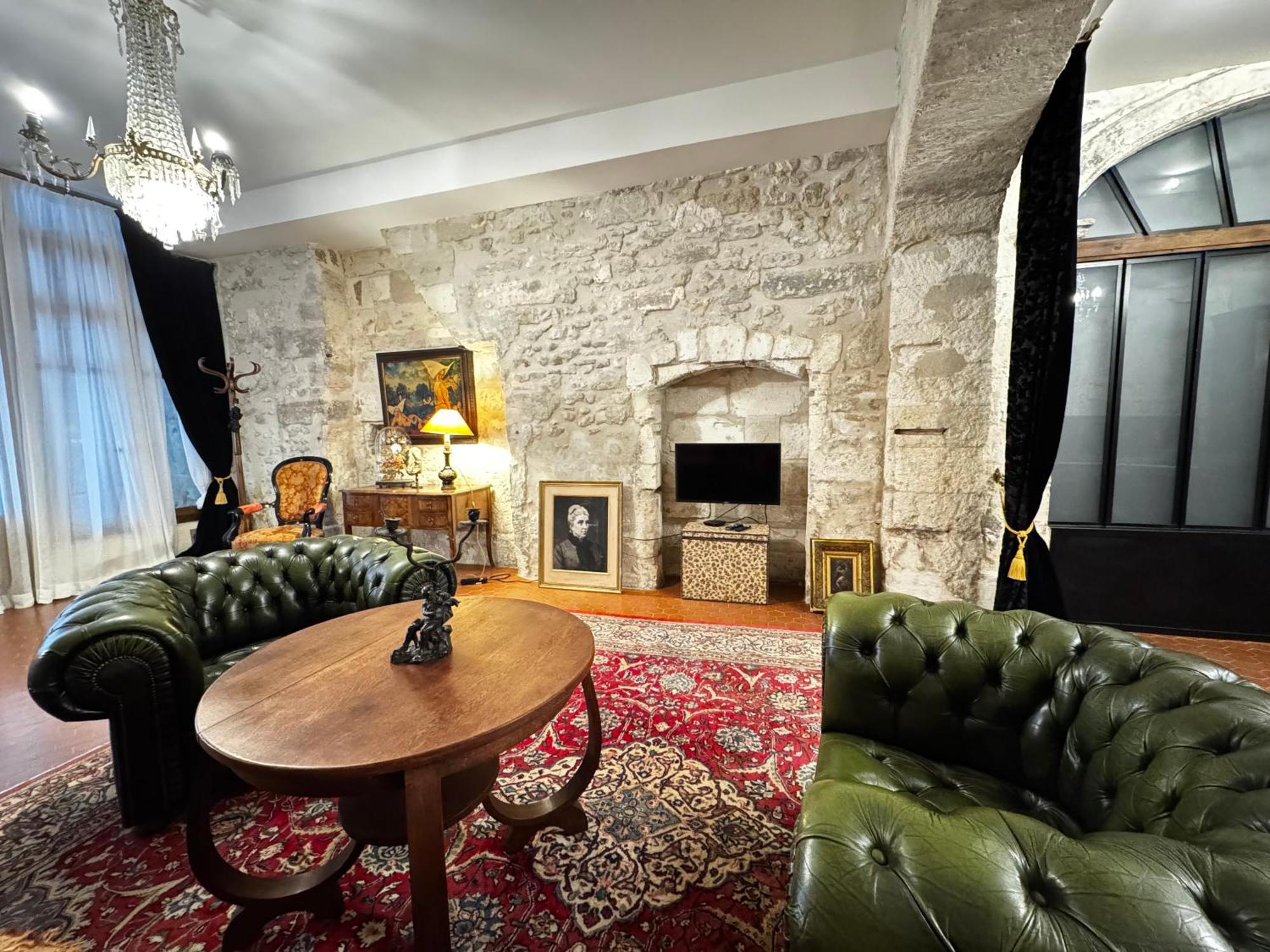 L'Heure Bleue - Charme Et Histoire Au Coeur D'Avignon Apartamento Exterior foto
